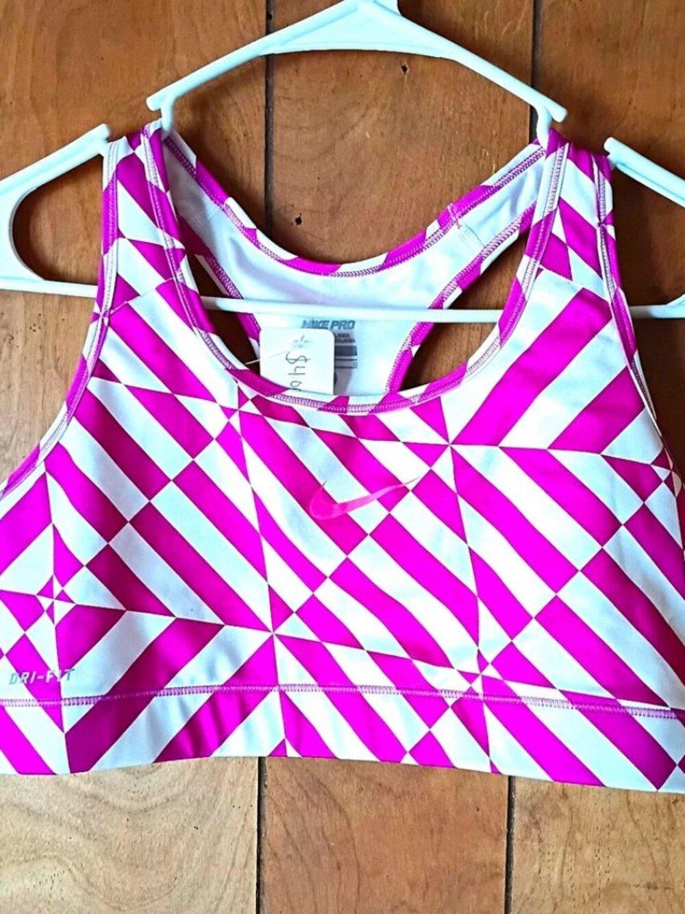 Nike Pro Dri-FIT Women’s Sports Bra Size L Purple White Geometric Unpadded